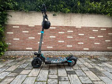 Monopattino Smartgyro 500w - 800km