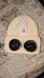 berretto c.p. Company bianco originale 