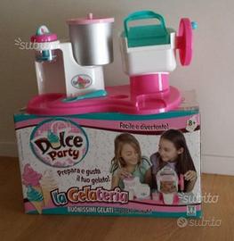 Macchina giocattolo per fare il gelato