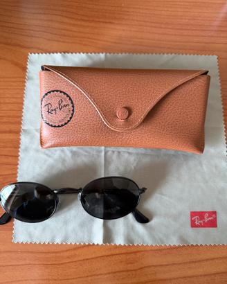 Occhiali da sole Ray-Ban Ovali Neri