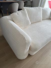 Nuovo divano Boucle
