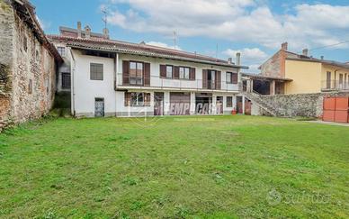 VARALLO POMBIA - CASA INDIPENDENTE BIFAMILIARE CON