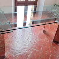 Tavolo in cristallo più 6 sedie