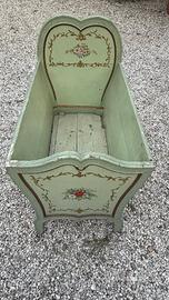 CULLA IN LEGNO VINTAGE DIPINTA A MANO