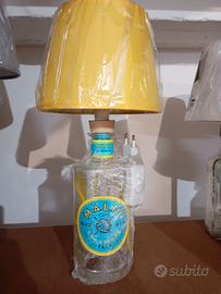 Lampada da tavolo 