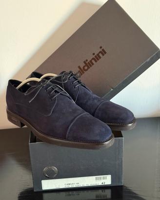 Baldinini in blu per occasioni eleganti