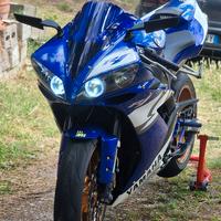 YAMAHA R1 2004 RICAMBI