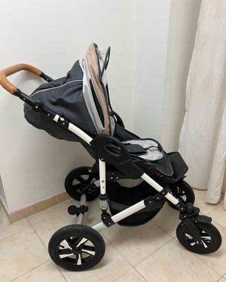 Passeggino trio ruote gonfiabili bebebi my vario