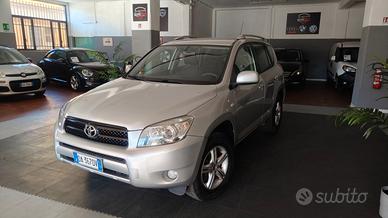 Toyota RAV 4 RAV4 2.2 D-4D 136 CV Luxury