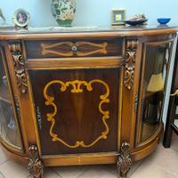 mobile credenza con vetrinetta