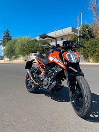 Duke 125 con Arrow pro race 7 mila km