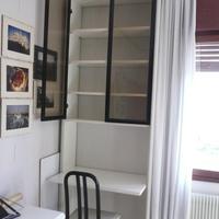 libreria con scrivania per camera ragazzi