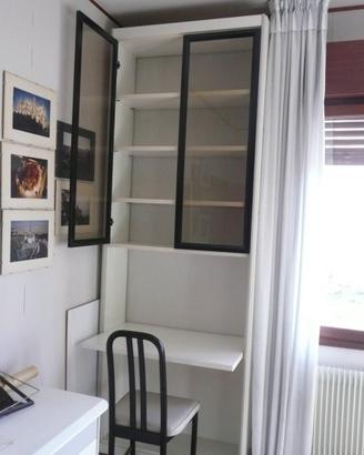 libreria con scrivania per camera ragazzi