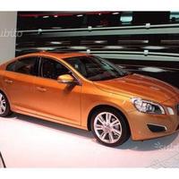 Parabrezza Volvo V60 S60 2s dal 2010 in poi