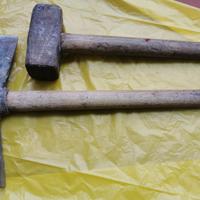 Picchetta + mazzetta ( muratore )