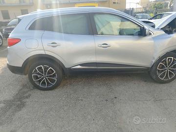 RENAULT KADJAR VENDE PER PEZZI DI RICAMBI  H5H B4