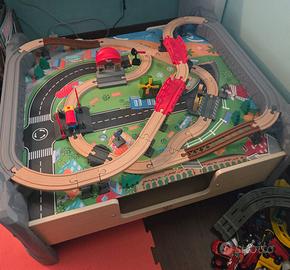 tavolo Hape Ferrovia trenino