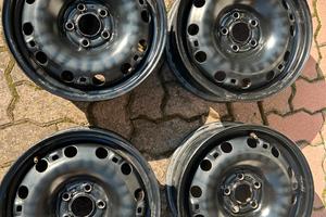 4 Cerchi Volskwagen Polo 6J x 15H2 ET 3