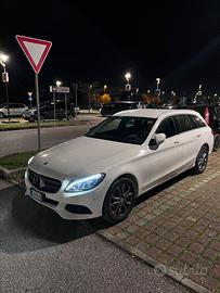 Mercedes C200 136cv
