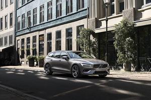 VOLVO V60 D3 Geartronic Inscription*NAVI/PELLE/C