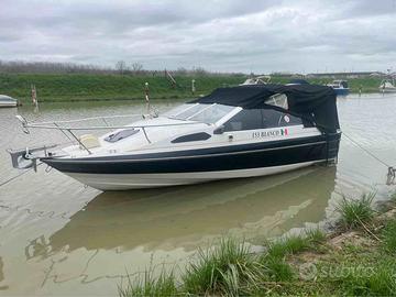 bayliner capri