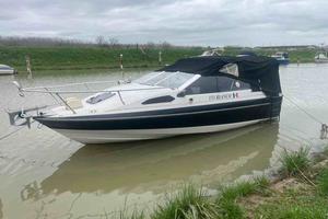 bayliner capri