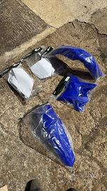 plastiche yz 125