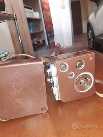 Cinepresa antica anni 40