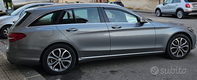 Stupenda MERCEDES C220 SW