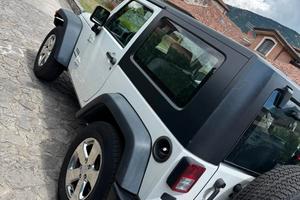 Jeep Wrangler 2.8 CRD DPF Sport Auto ( km original