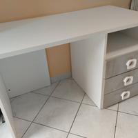Scrivania come nuova