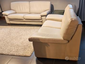 Divani in pelle pieno fiore