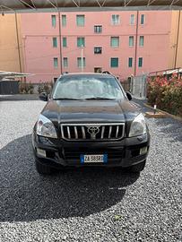 Land Cruiser KDJ120 automatica