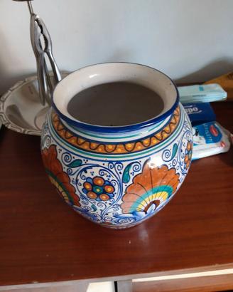 Orcio globulare in maiolica di Faenza