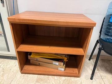 Armadietto basso in legno senza ante 2 ripiani