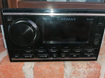 stereo auto con chiavetta e Bluetooth 