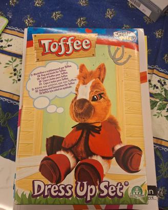 mantellina e scaldamuscoli per toffee