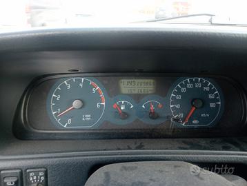 NISSAN Terrano II - 2000