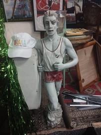 STATUA statuetta CORRIDORE CORSA olimpiadi VINTAGE