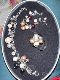 Coordinato in perle e Swarovski