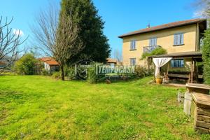 APPARTAMENTO CON AMPIO GIARDINO PRIVATO