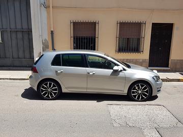 VOLKSWAGEN Golf 7ª serie - 2014