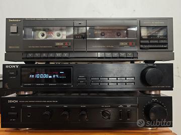 Apparati: amplificatore - radio - mangianastri