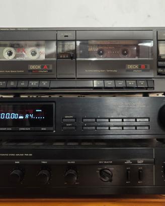 Apparati: amplificatore - radio - mangianastri
