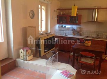 Stanze su immobile indipendente