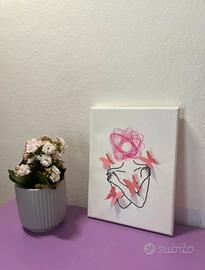 Quadro ricamato a mano con farfalle rosa