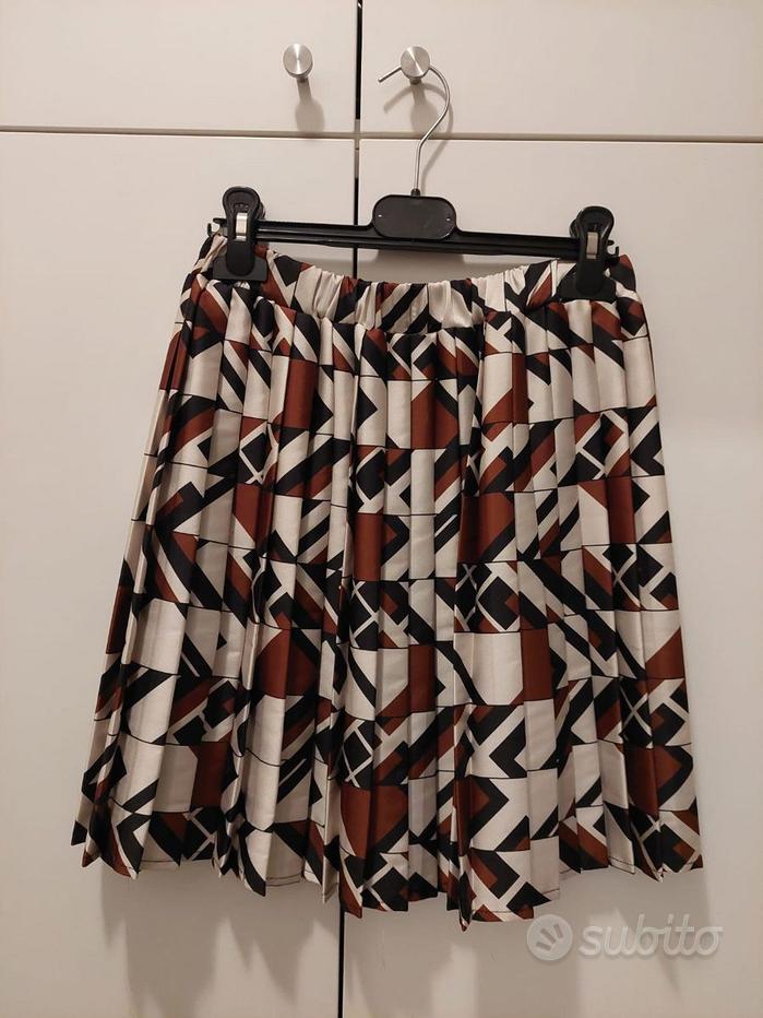 Gonna vicolo Vendita in Abbigliamento e accessori