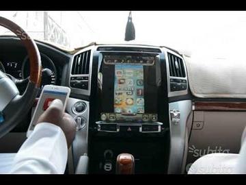 Navigatore toyota land cruiser android tesla 12"