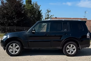 Pajero V80