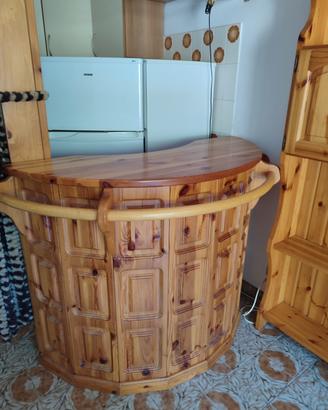 mobile bar e parete